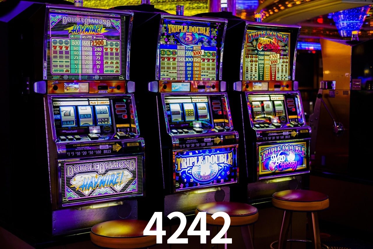 Jogos de Slot 4242